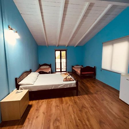 Favela Chic Room Plazhi San Pietro Exterior photo