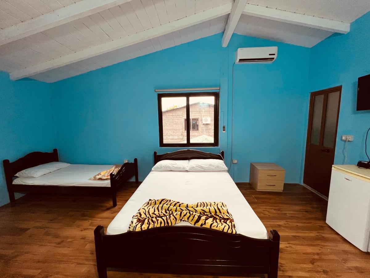 Favela Chic Room Plazhi San Pietro Exterior photo