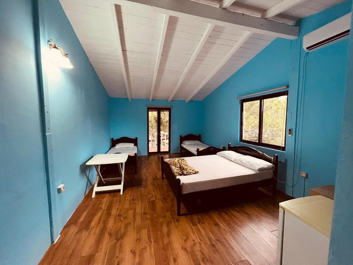 Favela Chic Room Plazhi San Pietro Exterior photo